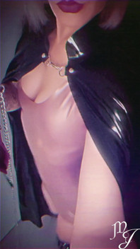 Outfit Pink Latex Dress - Mistress Julia
