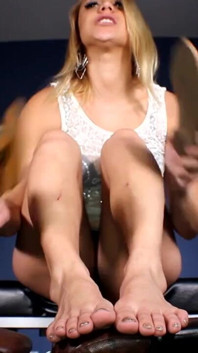 Perfect feet: Maria Jade