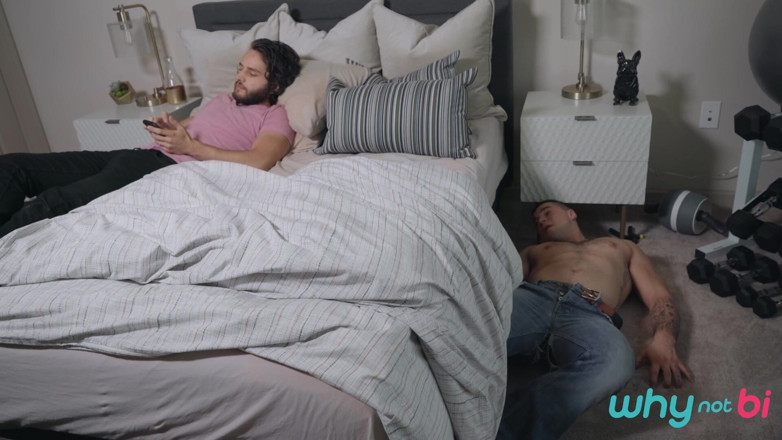 WhyNotBi: Whynotbi - Naughty Anastasia Rose Makes Friends Rivalry Sizzle with Bisexual...