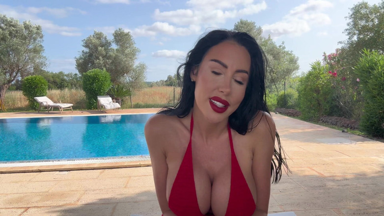 Mila Amora: Spoiled Wife Holiday Cuck