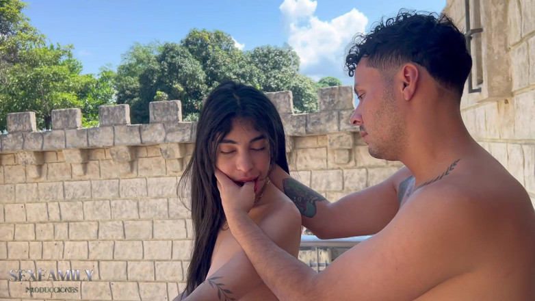 SkinnyPorn: Meine freche stiefschwester ist eifrig auf schwanz und ich ficke...