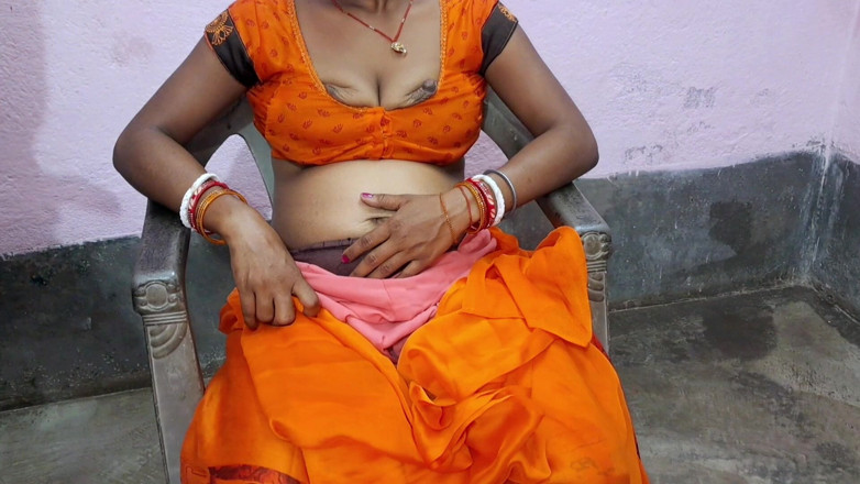 Trilokinath: Indian Desi Girl