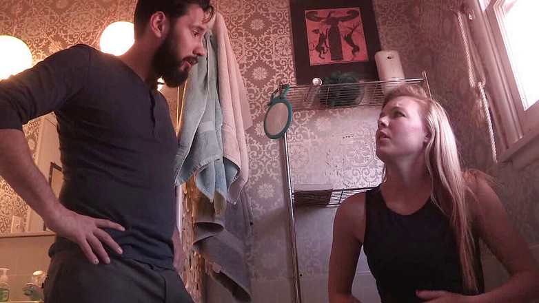 XTime Vod: Расслабься, он мой отчим 6 (полный фильм)