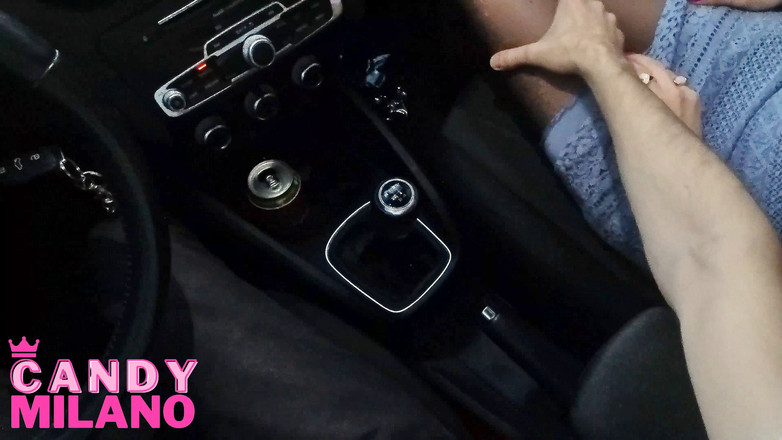 Candy Milano: Відео від першої особи, краля з Tinder знята і відтрахана в машині після вечірки