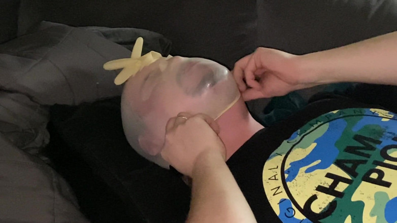 ButHoleDildoLover: My second breathplay - Dildo sucking 26x7cm dildo.
