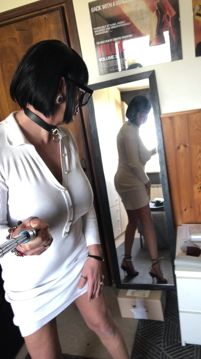 Andreina Naty: Andreina, MILF... Suis-je mignon ?