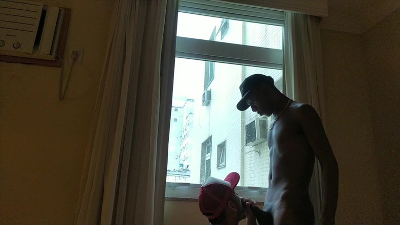 RAW PORN SPY CAM: latino fucked barebakc b isn friend