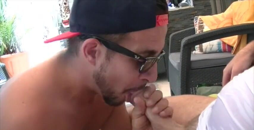 Crunch French bareback porn: これは私の新しい裸のsextapeです、スイミングプールで私はフローベガの巨大なコックを吸い、彼が私を生でファックし、私を繁殖させた後