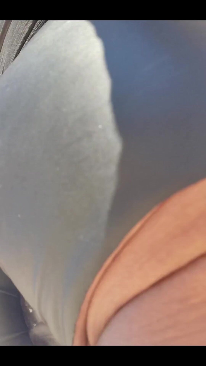 KNKY Bee: Walk with Me