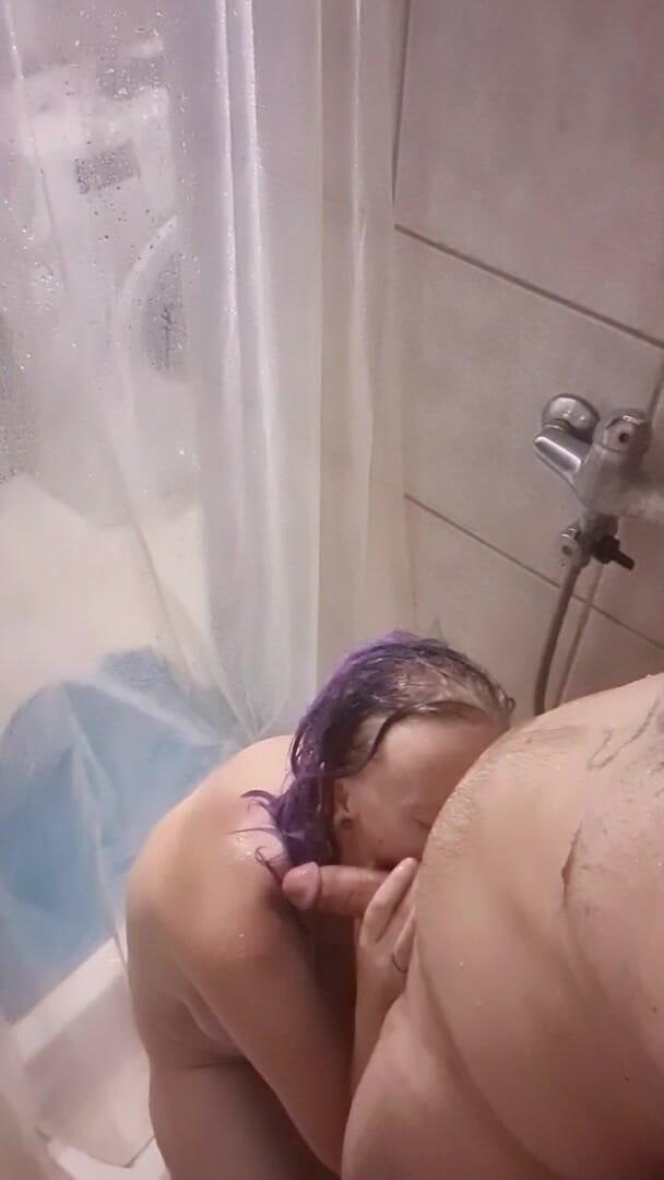 KittieNoOne: Sonra üstüme boşalıyor