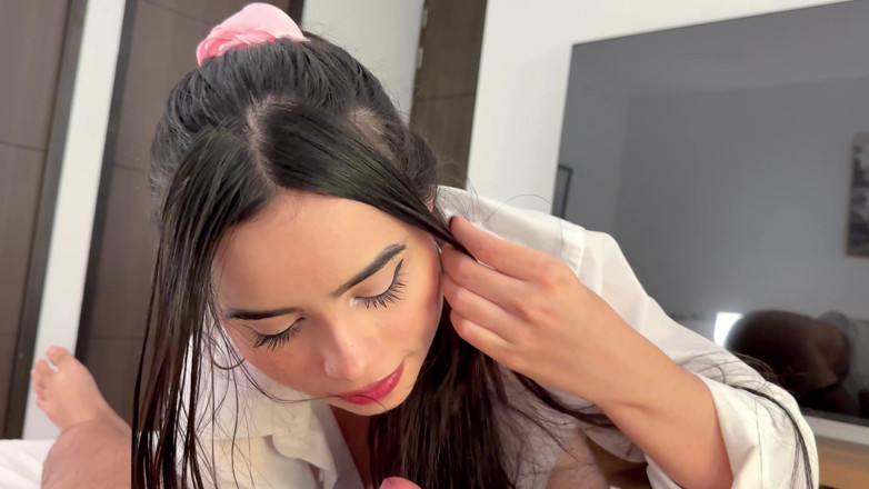 Shawty Lanna: My First Anal and Double Penetration While I'm Oiled up