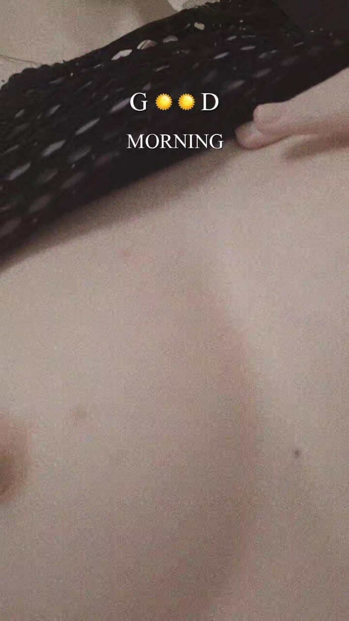 Julia Bant: Stripchat: Bantjuli666 *seguimi * tette