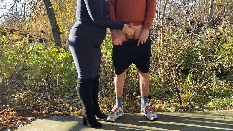 OurFetishLife: 義理の母は私を精液にしました