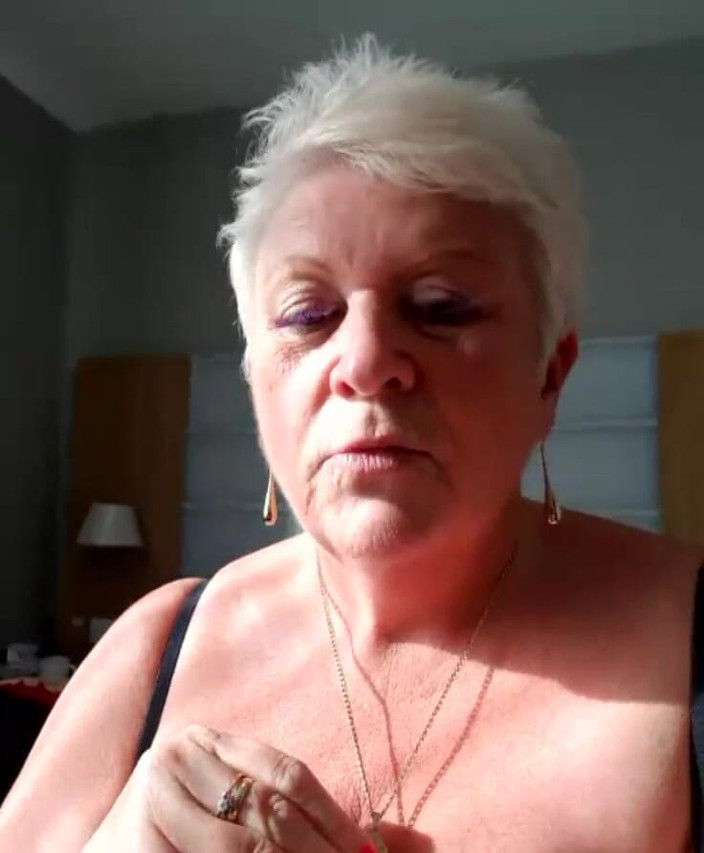 Uk Joolz: Stream Iniziato 10/10/2019 10:42