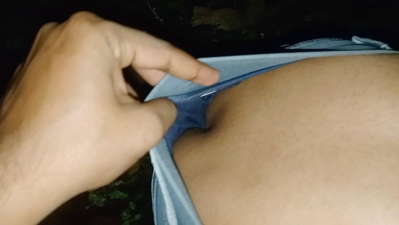 NikiRathod: Kouření V Džungli V Noci S Divyou - Série Kouření