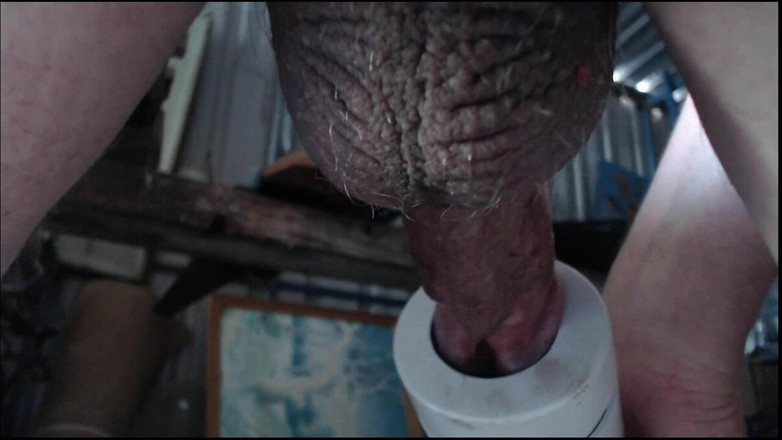 UncleK: 2020 창고에서 정액 닫기