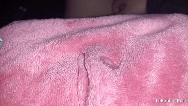 LeBonbonRose: 彼女をイクことは私にあまりにも良いことをします!