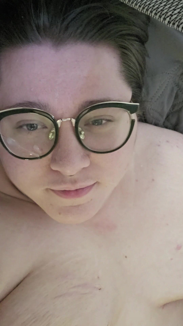 puppyrolls: Dostávám pěkný, žhavý výstřik na můj obličej!