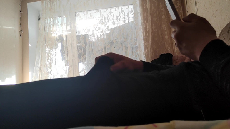 Auff: Masturbating at home in panties and watching porn