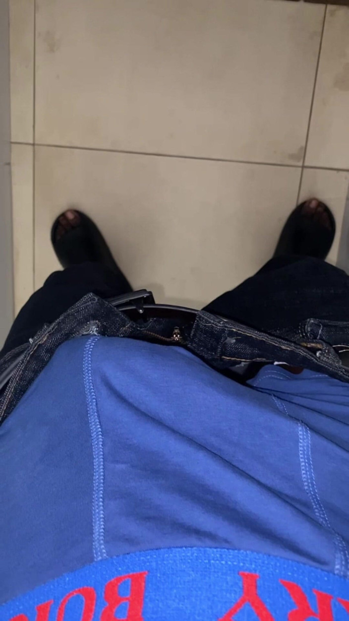 Slimniqqa: Thug Jamaican BBC Jerks off
