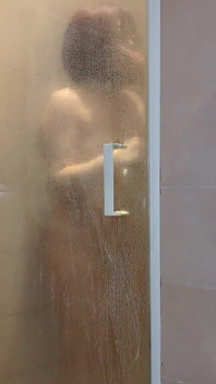 Stepmom Blasses and Insults While Being Caught in the Bathroom