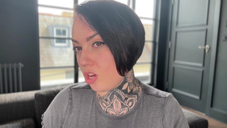 Miss Valentina: Obses dengan menghisap zakar