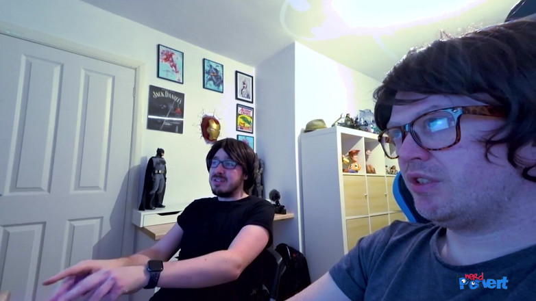 Nerd Pervert: Sophie sheridan - lutscher-punker