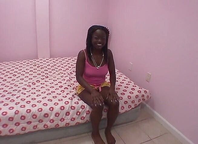 Black Jass: La sventola nubiana cavalca un cazzo bianco