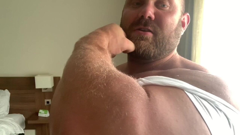 Jack stacked: Muskelanbetung, mit riesigem abspritzen