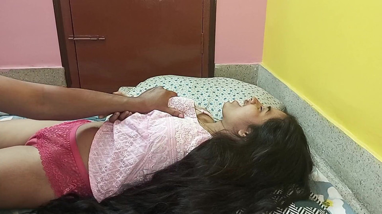 DesiSexCreator: Indian Kissing Girl Cannot Resist the Young Guy Desi Hardcore...