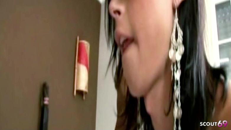 Shemale TS Collection: Transsexuală slabă futută în curul strâmt de un latino până la...