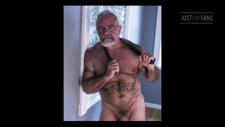 Tank4154: 쾌락을 위한 내장 Vol 2의 출시와 함께, 나는이 매우 힘든 날에 사진과 일부 Bts 비디오를 공유 할 것이라고 생각했다. 책 을 구입