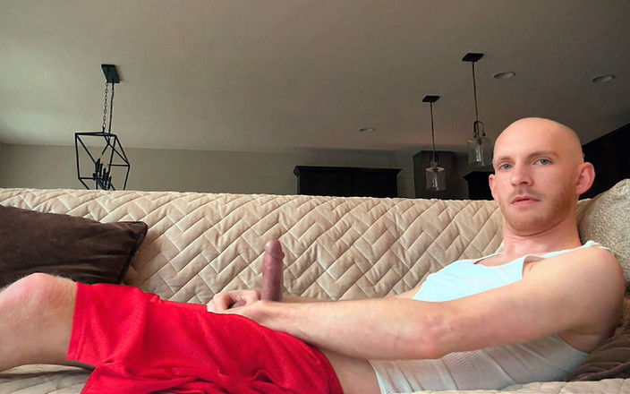 Cash Alexander: První video