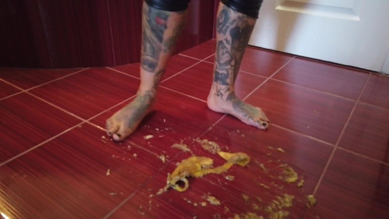 Fetish videos by Alex: A Banana Is Trampled by a Blonde Tattooed MILF