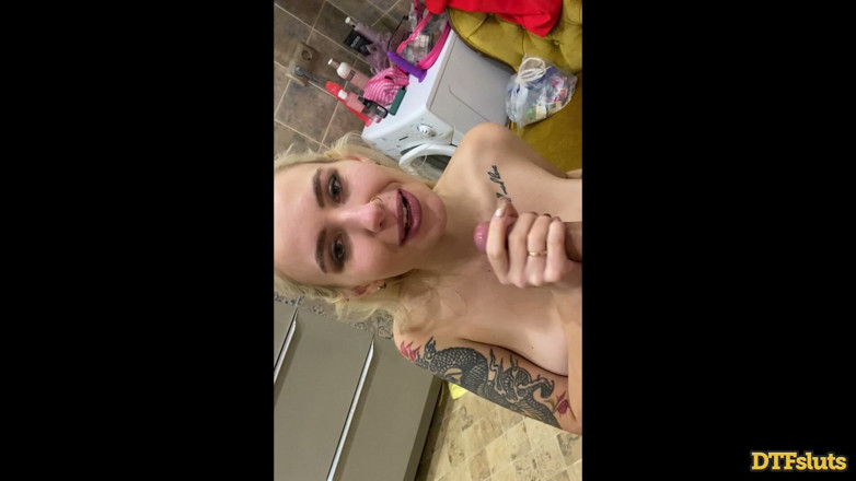 DTFSluts: Murが仕事前にセックスするティーラス動画を送る