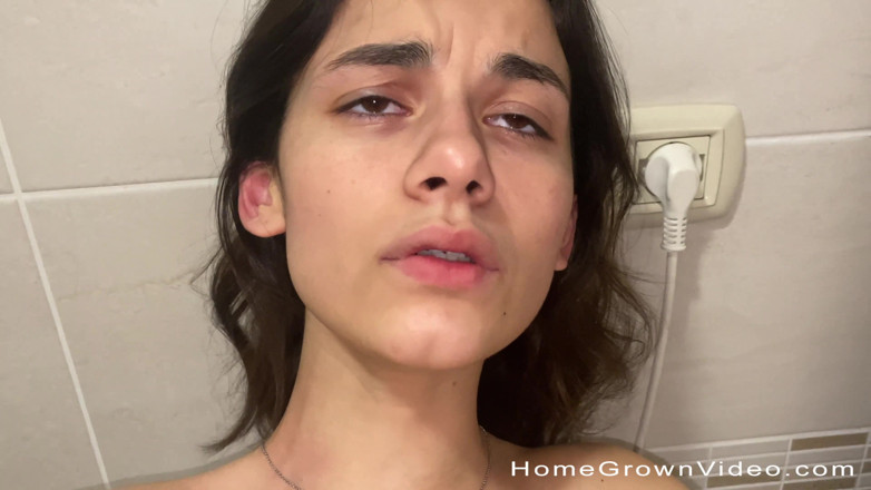 Homegrown Video: Spooge All Over Her Pussy