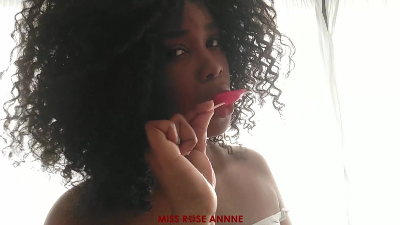 Insomnia Domina: Melting Lips