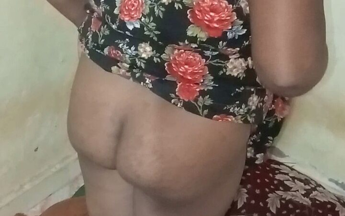 Ashuuu0: 我的大屁股和大阴户