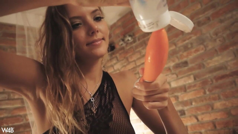 Watch4beauty: Dengan Senyuman