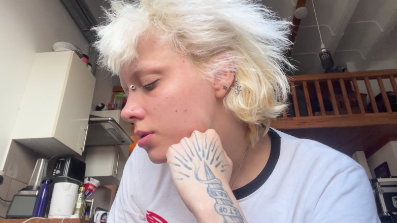Glitterqueen1999: Smoking a Cigarette Lazy Coffee No Makeup