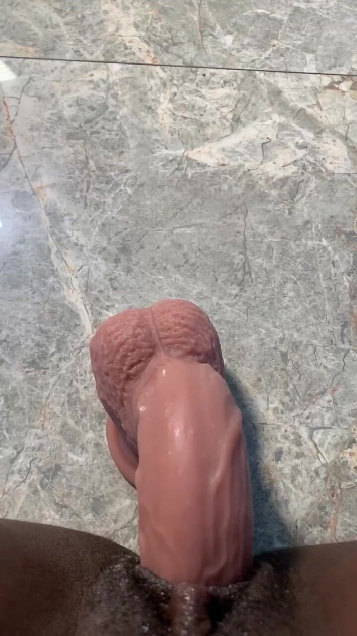 SEXXY-DAISY: 딜도를 타는 방법