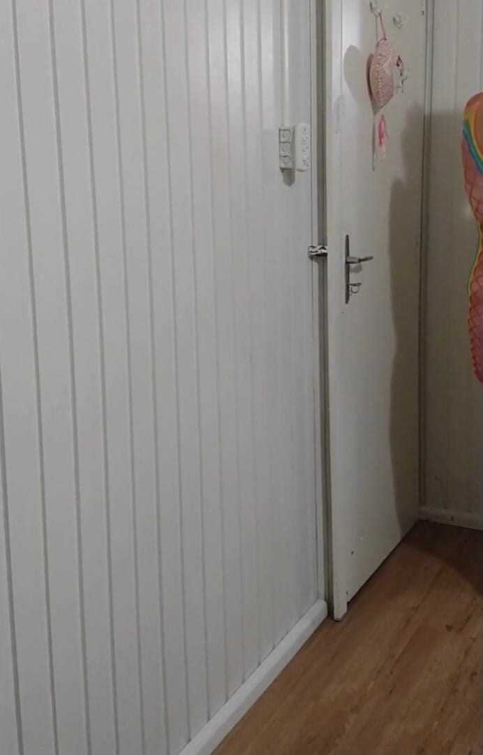 Priscila: 거리에서 카니발에 입을 옷을 보여주는 새엄마, 어떻게 생각하시나요?