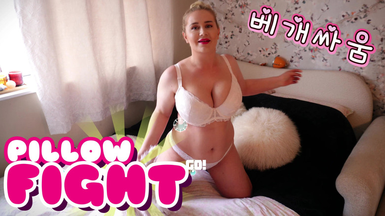 JessieHH: Pertempuran bantal! Free Swf