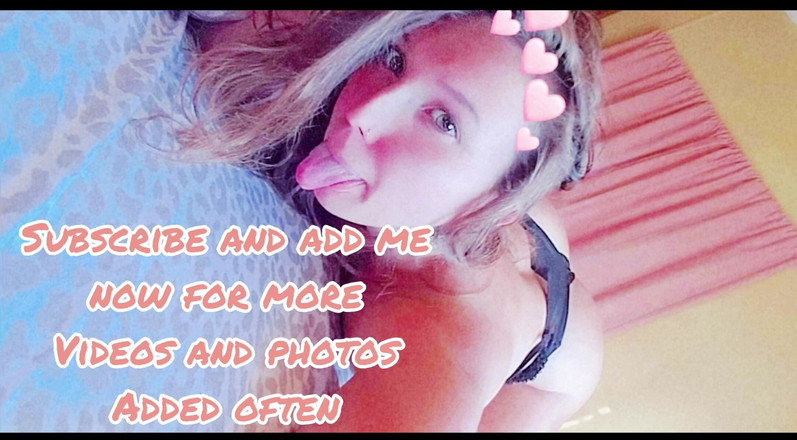 Gonna make you squirt: Ho scopato me stesso indossando il reggiseno e le mutandine...