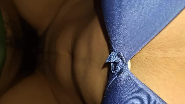 Couple Masti: Я даю моей новой сводной сестре хороший трах в первый раз ей в отеле