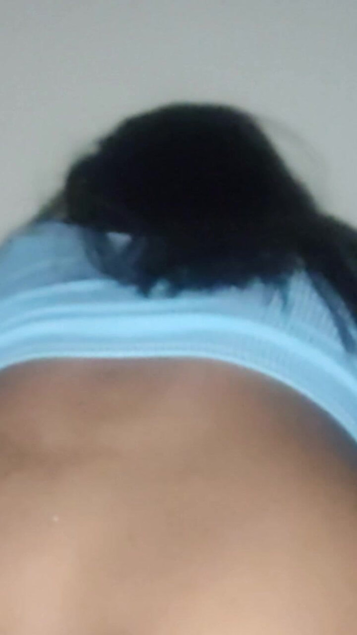 X69: Nou videoclip nepaleză