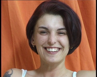 YOUR FIRST PORN: Nicky - Sono (non) una brava ragazza.