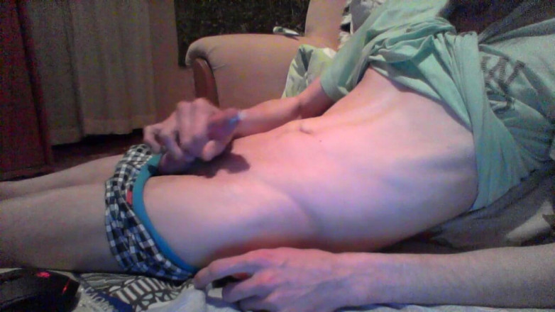Rafael716: Cumshow in condom