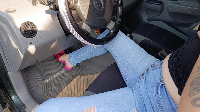 Queensofthefeet: Com salto alto e pedal bombeando, eu tenho um grande...