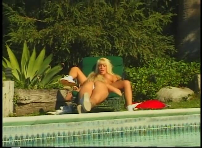 American Idol X: Sexy big boobs blonde vintage lesbian sex